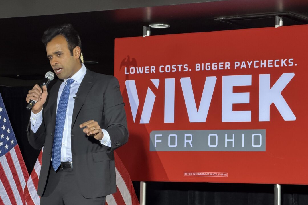 Ohio Gubernatorial Candidates Make Final Pre-Primary Pushes to Voters