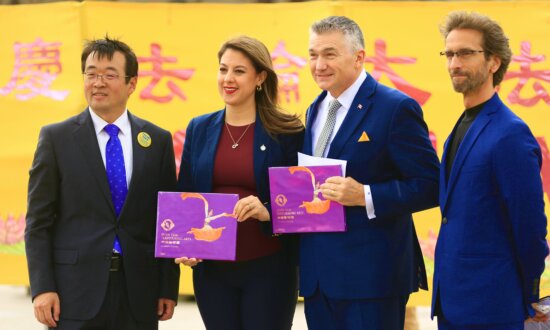 ‘Stand Together’: Canadian MPs Celebrate Falun Dafa Day, Condemn CCP’s Interference With Shen Yun
