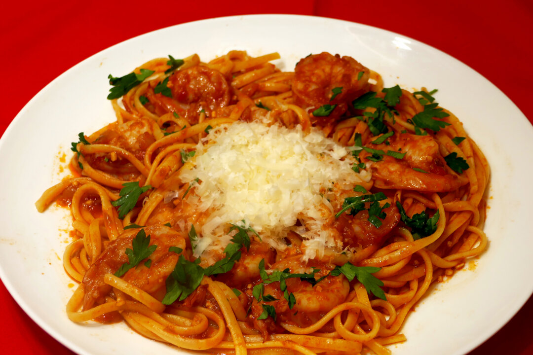 Shrimp With Linguine Fra Diavolo