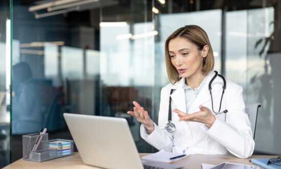 Telehealth After 50: A Smart Way to Manage Chronic Conditions