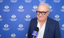 Shen Yun Is Fascinating, Says Doctor at the Palais Des Congrès