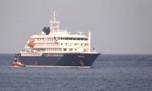 Hantavirus-Hit Cruise Ship Heads to Spain After 3 People Evacuated