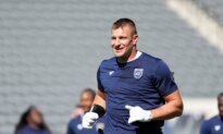 Rob Gronkowski Picks the 2020 Buccaneers Over the Patriots as His Best Team Ever