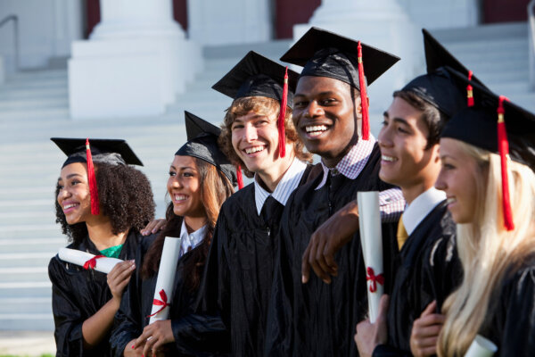 Dear Graduates: These 4 Choices Make a Rich Life