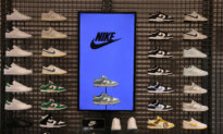 Nike Sued by Consumers for Not Refunding Tariff Costs