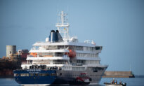 Passengers on Cruise Ship Hit by Hantavirus Outbreak Start Evacuating