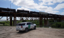 Heat Stroke Is Suspected Among 6 Found Dead in a Shipping Container at a Rail Yard Near Texas Border