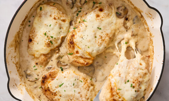 ‘Chicken Gloria’ Is the Easy, One-Pan Dinner I’m Making Weekly