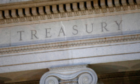 US Sells 30-Year Bonds at 5 Percent Yield for First Time Since 2007
