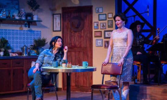 A Soulful and Engaging ‘Always … Patsy Cline’
