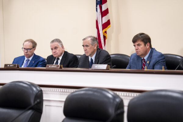 ‘Perverted’ Forced Organ Harvesting Gets Spotlight in Congress