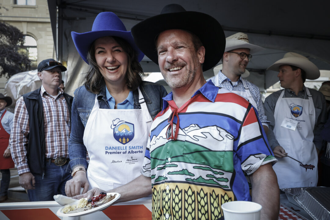 Alberta Premier Clashes With Calgary Mayor Over Noise Permit Changes Impacting Stampede Nightlife Scene