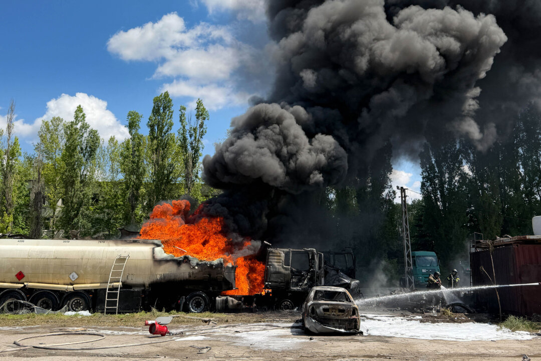Cover image for Ukrainian Parliament Ratifies EU Loan to Increase Defense Spending