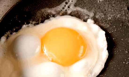 An Egg a Week May Lower Alzheimer’s Risk