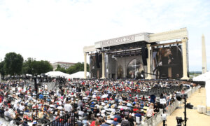 ‘Rededicate 250’ Prayer Gathering on National Mall