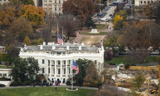 Federal Judge Orders White House to Comply With Presidential Records Act