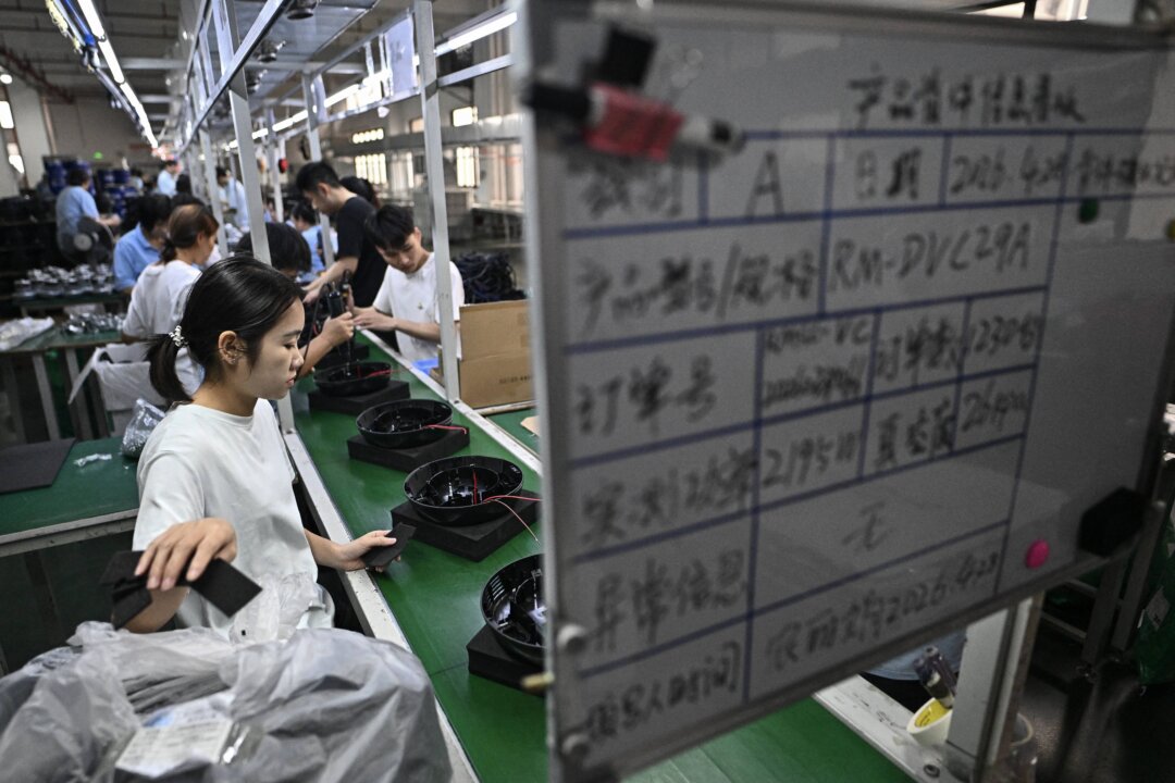 China’s Private Sector Faces Growing Wave of Bankruptcies as Cash Crunch Deepens