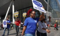 MTA Reaches Deal With Unions to End Long Island Rail Road Strike
