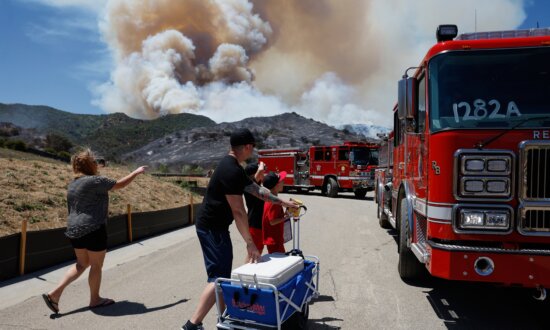 More Than 17,000 Under Evacuation Orders as Southern California Wildfire Threatens Homes