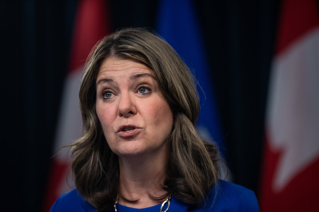 Premier Smith Says Alberta Reversed Edmonton Infill Rules Over Federal Influence