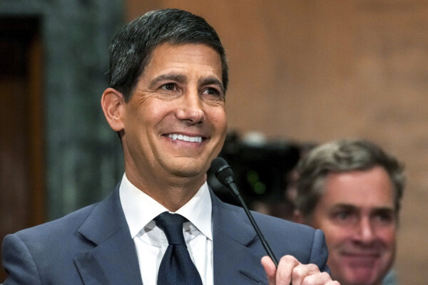Kevin Warsh Sworn in as Fed Chair
