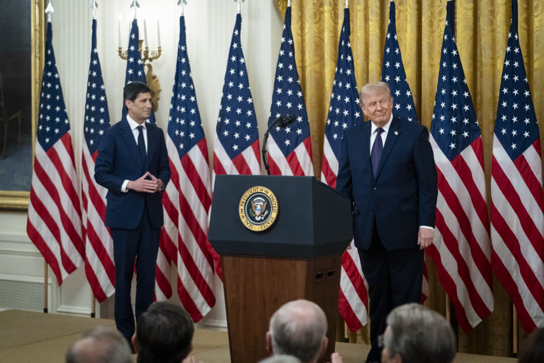Trump Calls for Lower Rates After Fed’s First Hike Since July 2023