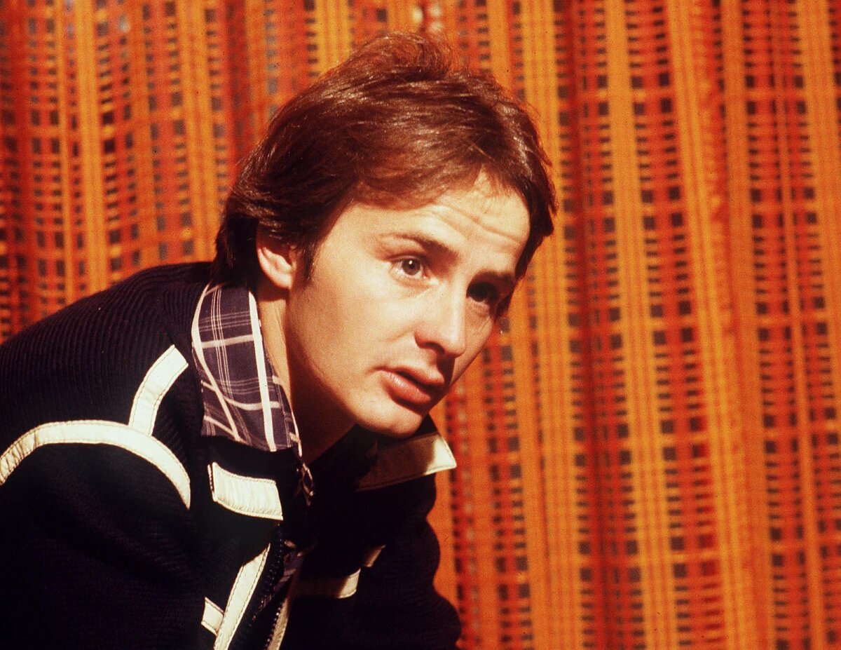 ARCHIVES - Formula 1 driver Gilles Villeneuve giving an interview—his first since joining Ferrari to replace Niki Lauda—in this photo taken in Montreal on Oct. 3, 1977. (Photo: CP)