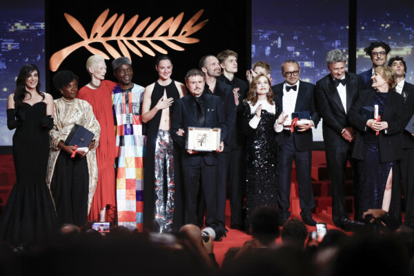 ‘Fjord’ by Romania’s Cristian Mungiu Wins Cannes’ Top Prize