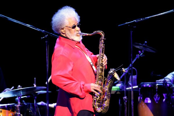 Jazz Saxophonist Sonny Rollins Dies at 95