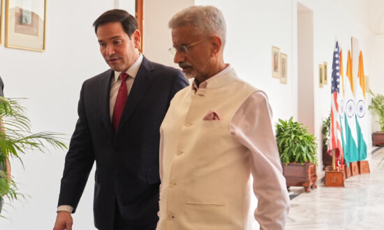US, India Sign Critical Minerals and Rare Earths Mining Pact