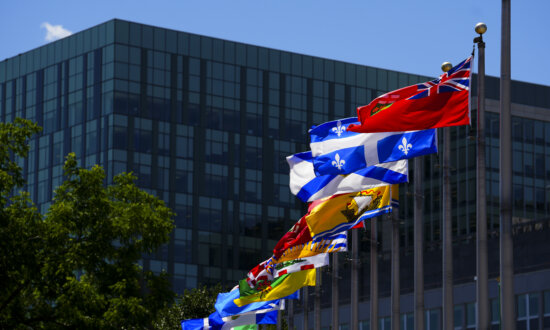 Canada’s Federal and Provincial Debt Projected to Top $2.4 Trillion in 2025–26