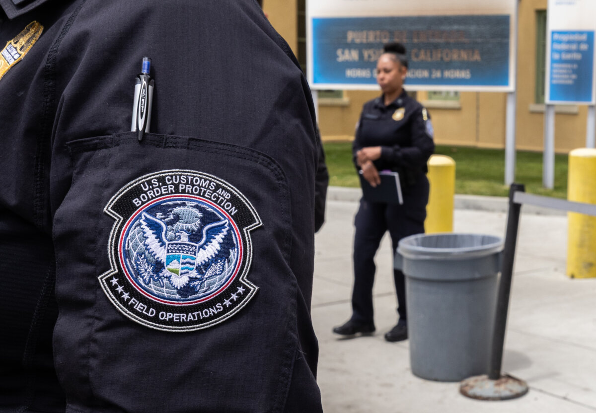 U.S Customs and Border Protection agents monitor border traffic in the San Ysidro district of San Diego on May 26, 2026. (John Fredricks/The Epoch Times)