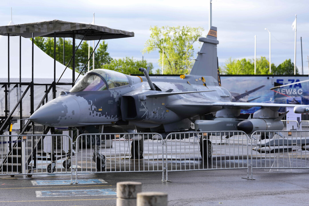 Cover image for Gripen Jets for Ukraine Could Be Built in Canada, Saab Suggests