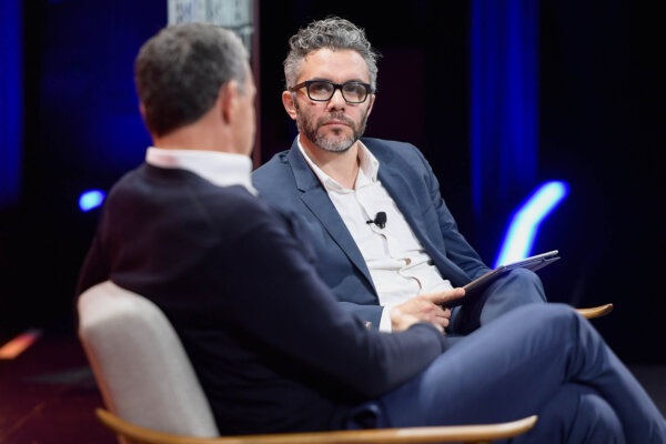 CBS Taps Outsider Nick Bilton to Lead ‘60 Minutes’
