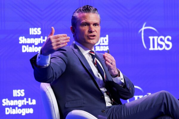 Hegseth Says US Ready to Restart Strikes