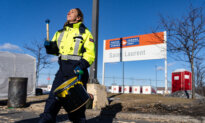 Canada Post Workers Set to Wrap up Voting on New Tentative Deal