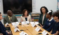 New York Banned Phones in School—Teachers Say Kids Are Social Again
