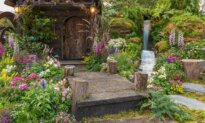 Garden Tour Etiquette
