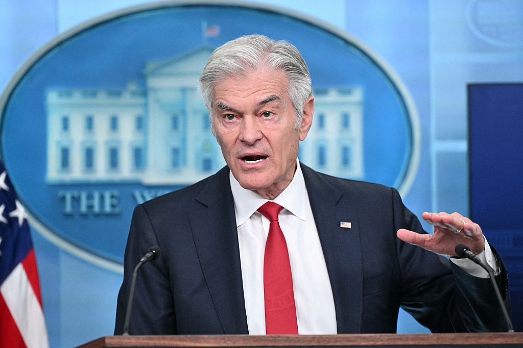 Dr. Oz Says Trump in ‘Spectacular’ Health, Has ‘Excellent Parameters’