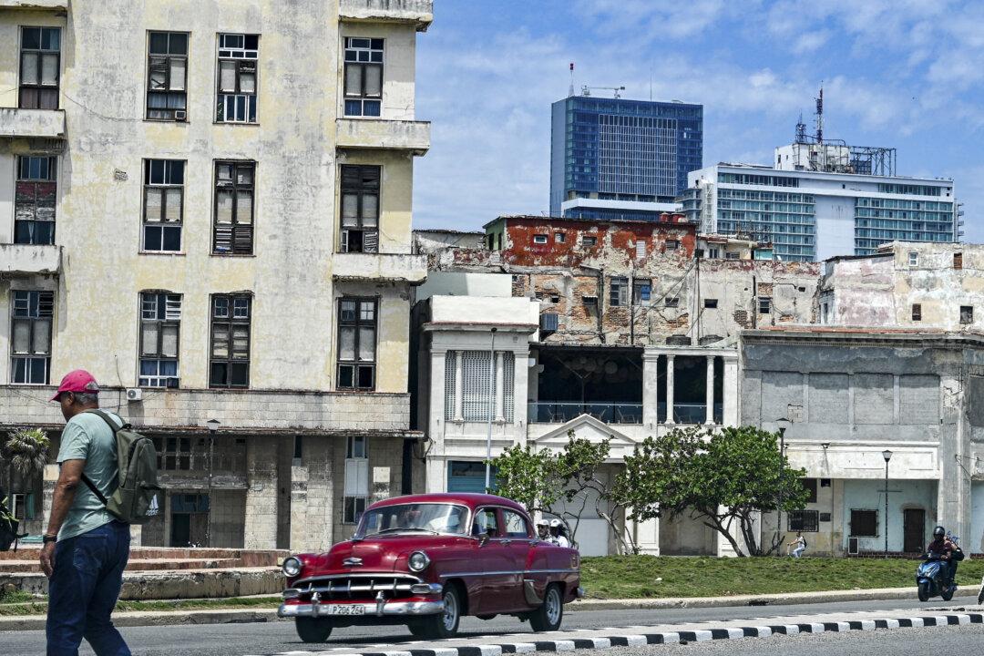 Trump Admin Tightens Squeeze on Cuba With Sanctions on President, Others