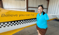 Don’t Say ‘Can’t’ to Jessica Cox. The Pilot With No Arms Says ‘Watch Me’