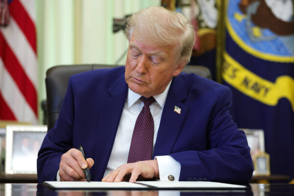Trump Reclassifies 8,000 Senior Government Positions, Making Them Easier to Fire