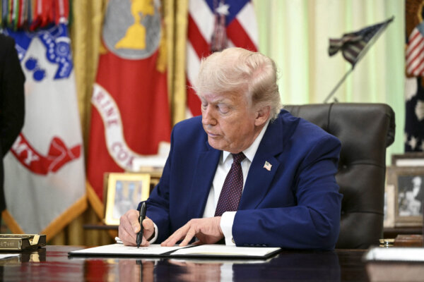 Trump Expands TrumpRx to Over 800 Prescription Drugs