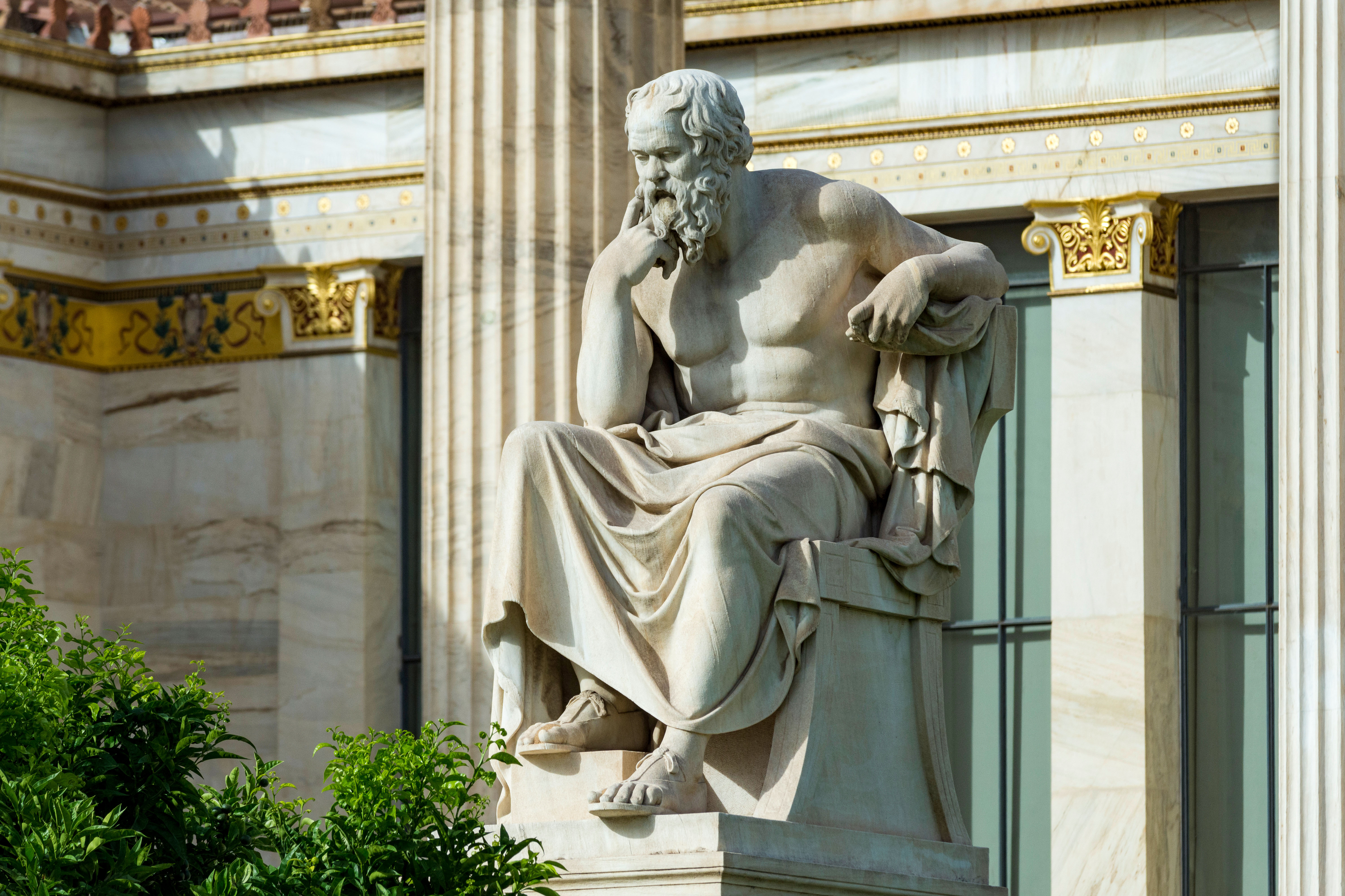 Classical,Statue,Of,Socrates,At,Academy,Of,Athens
