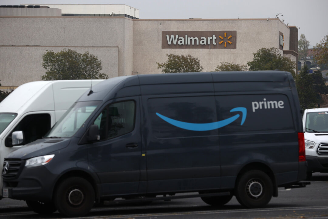 Amazon Unseats Walmart to Take Top Spot on Fortune 500 List