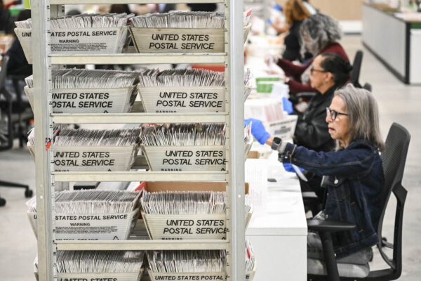 Feds Probe Alleged Voter Fraud in California