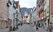 Bavarian Charms: Carvings, Castles, and Cute Towns