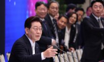 South Korea Approves Decree on $350 Billion US Investment Deal