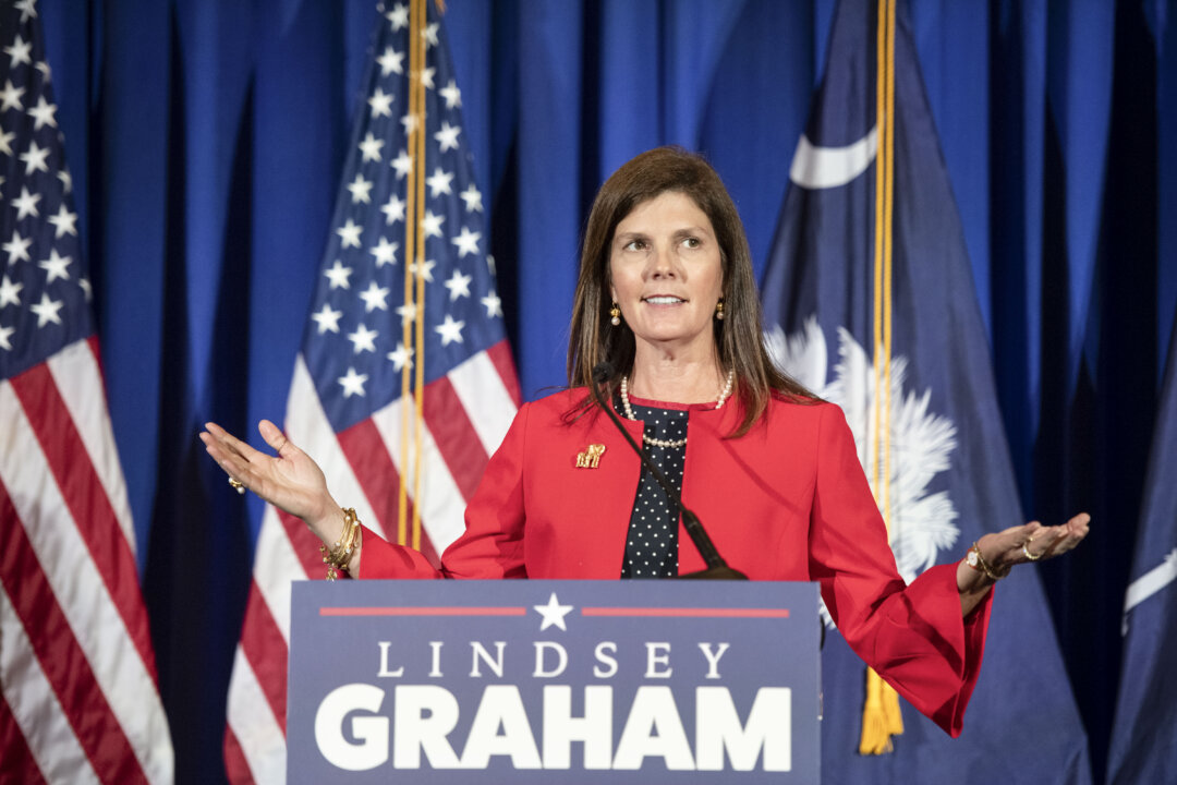 Pamela Evette and Alan Wilson Advance to Runoff in South Carolina GOP Gubernatorial Primary
