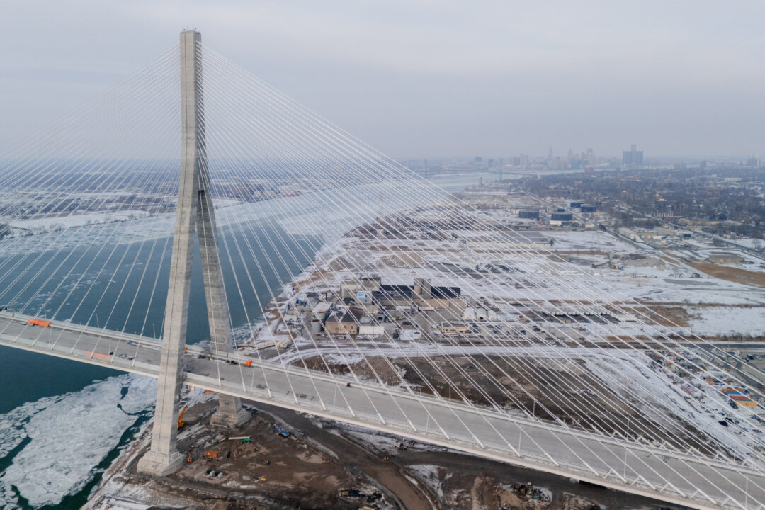 What’s in the New Gordie Howe Bridge Deal, and What We Still Don’t Know